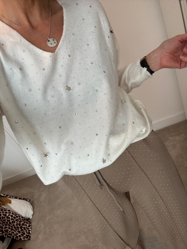 EMBELLISHED FINE KNIT JUMPER