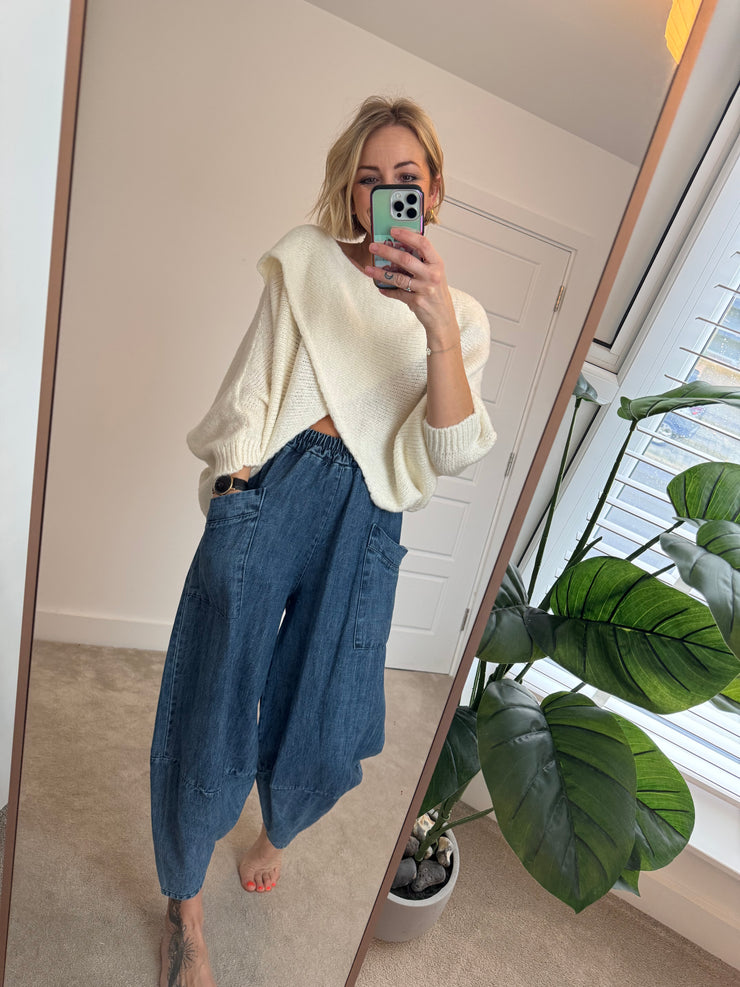 WRAP JUMPER IN CREAM