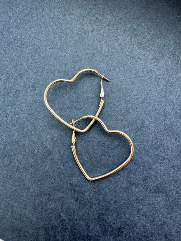 HEART HOOPS IN GOLD