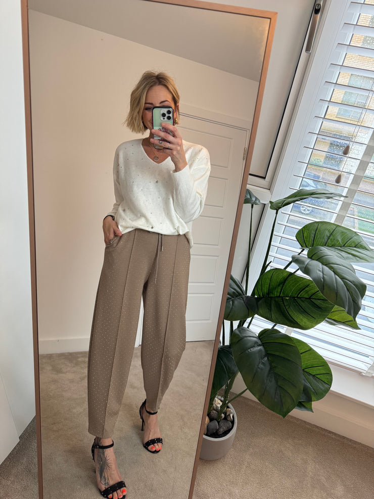 EMBELLISHED FINE KNIT JUMPER