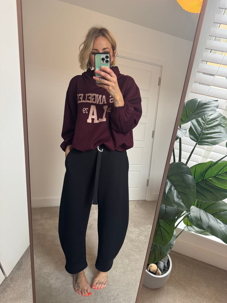 LA BUBBLE HEM HOODY IN WINE