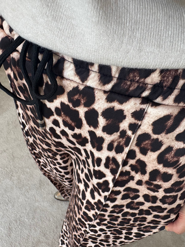 LEOPARD PRINT TROUSER